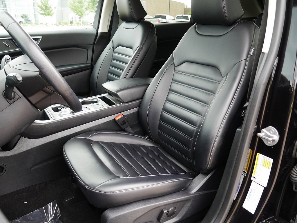 Used 2024 Ford Edge SEL w/ Convenience Package AWD/4WD image 15