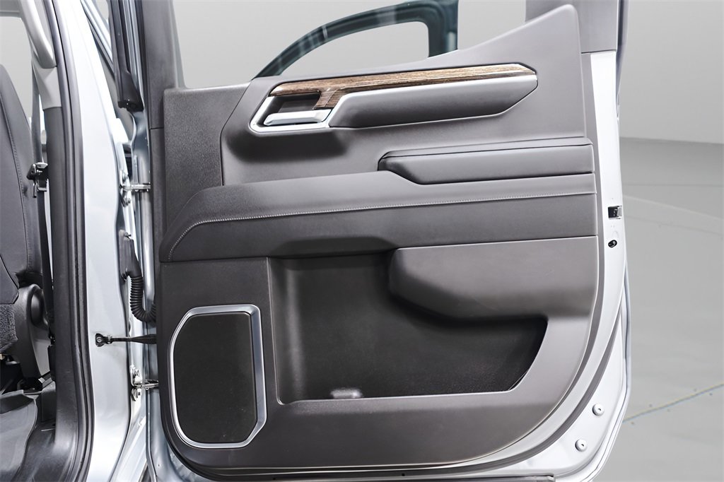 Used 2023 GMC Sierra 1500 Elevation w/ Preferred Package image 30