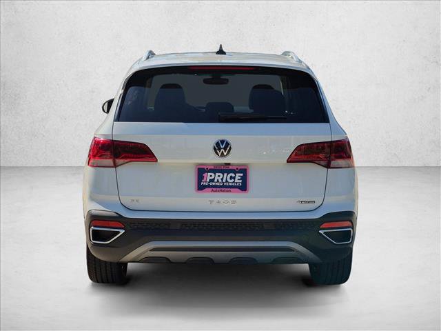 Used 2023 Volkswagen Taos SE w/ Panoramic Sunroof Package AWD/4WD image 7