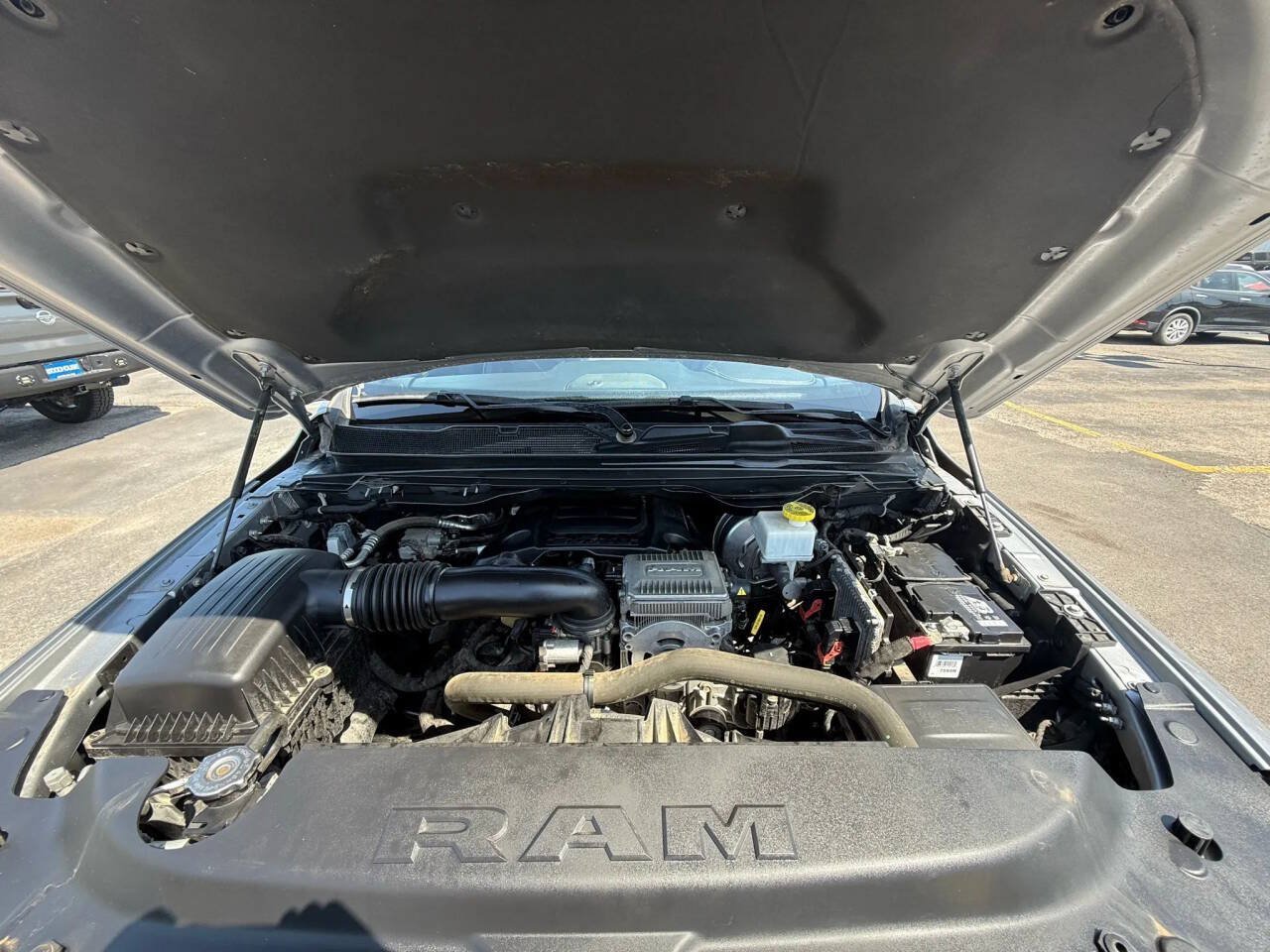Used 2020 RAM 1500 Laramie AWD/4WD image 39