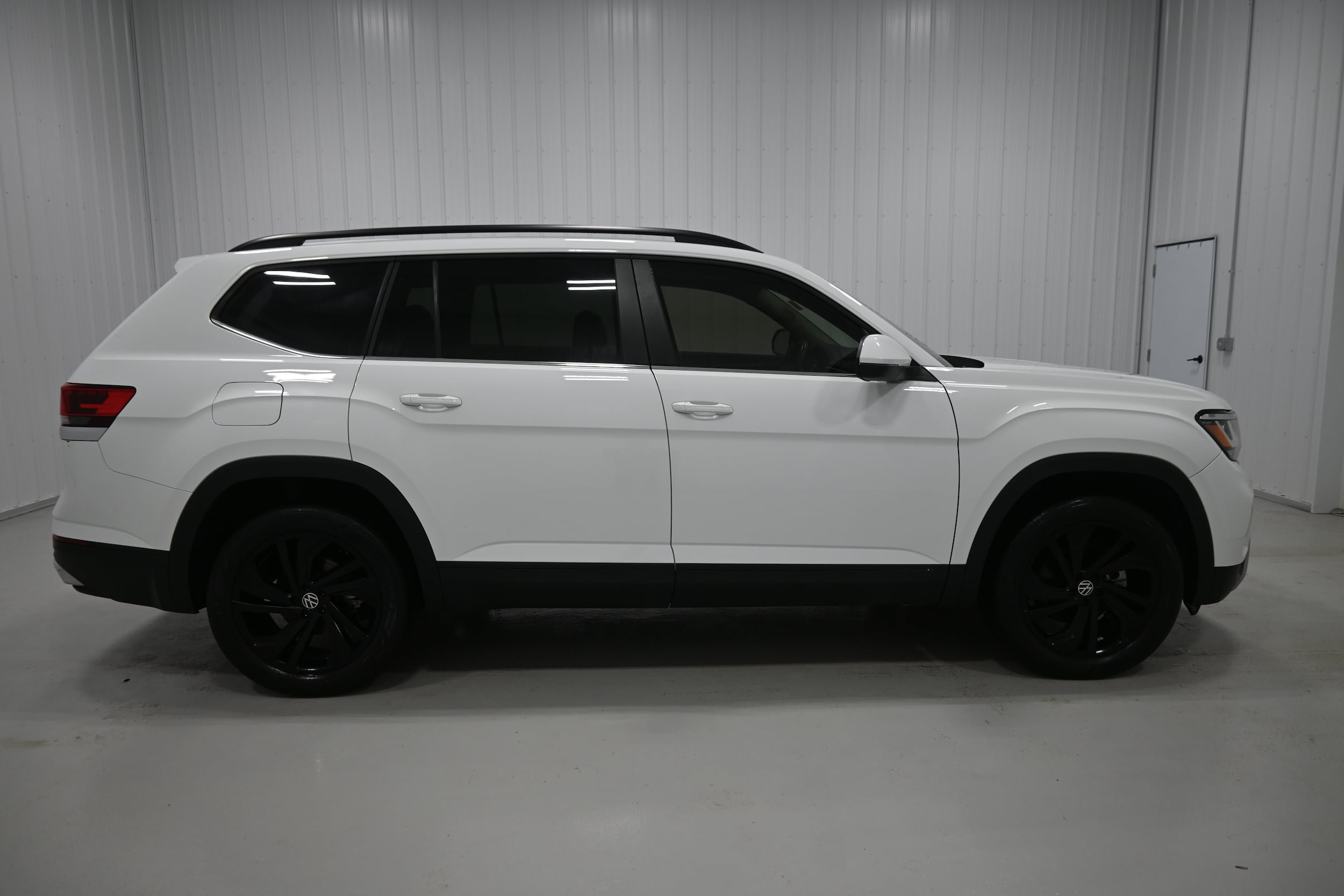 Used 2022 Volkswagen Atlas SE AWD/4WD image 38