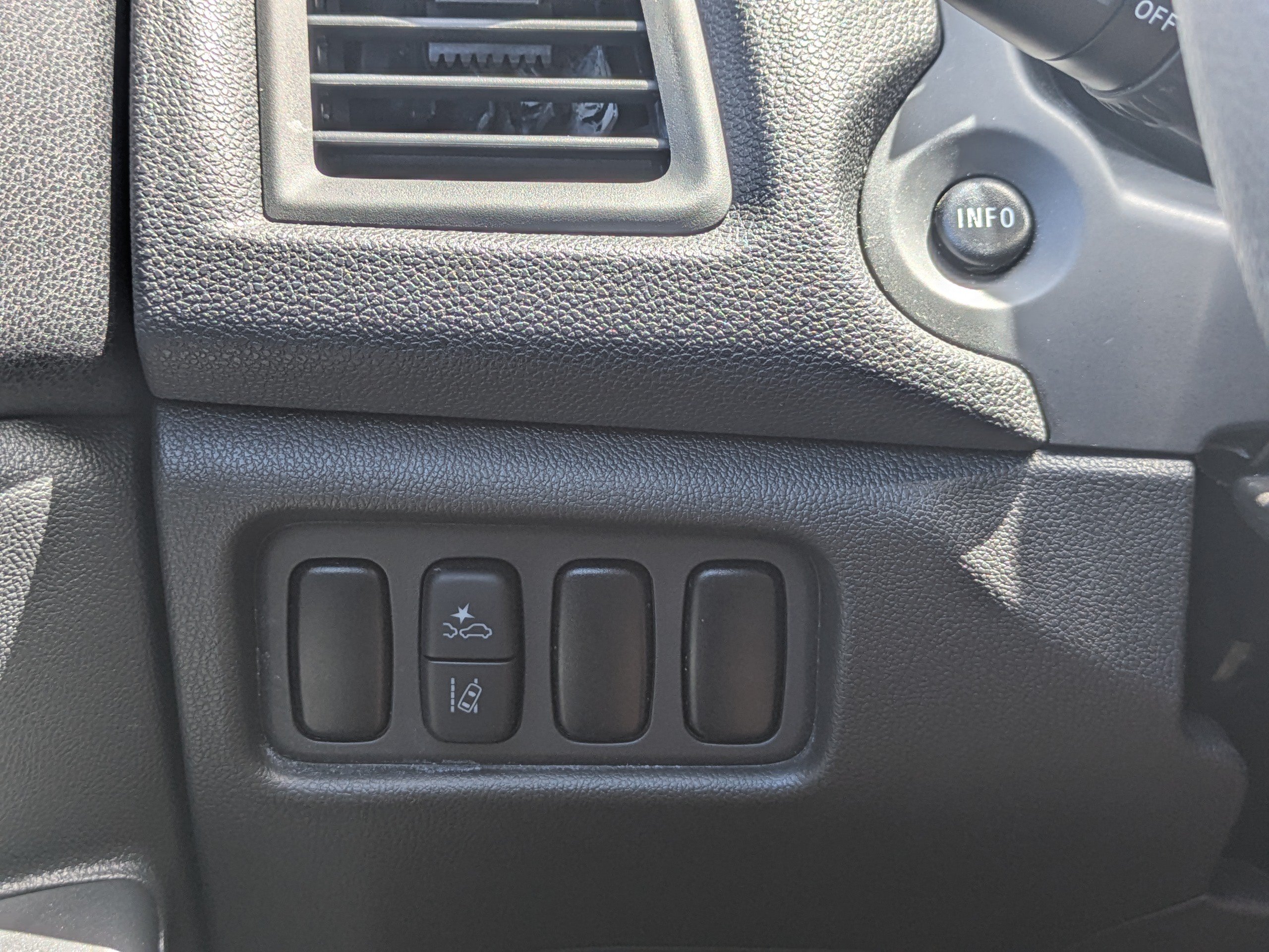 Used 2024 Mitsubishi Outlander Sport ES AWD/4WD image 24