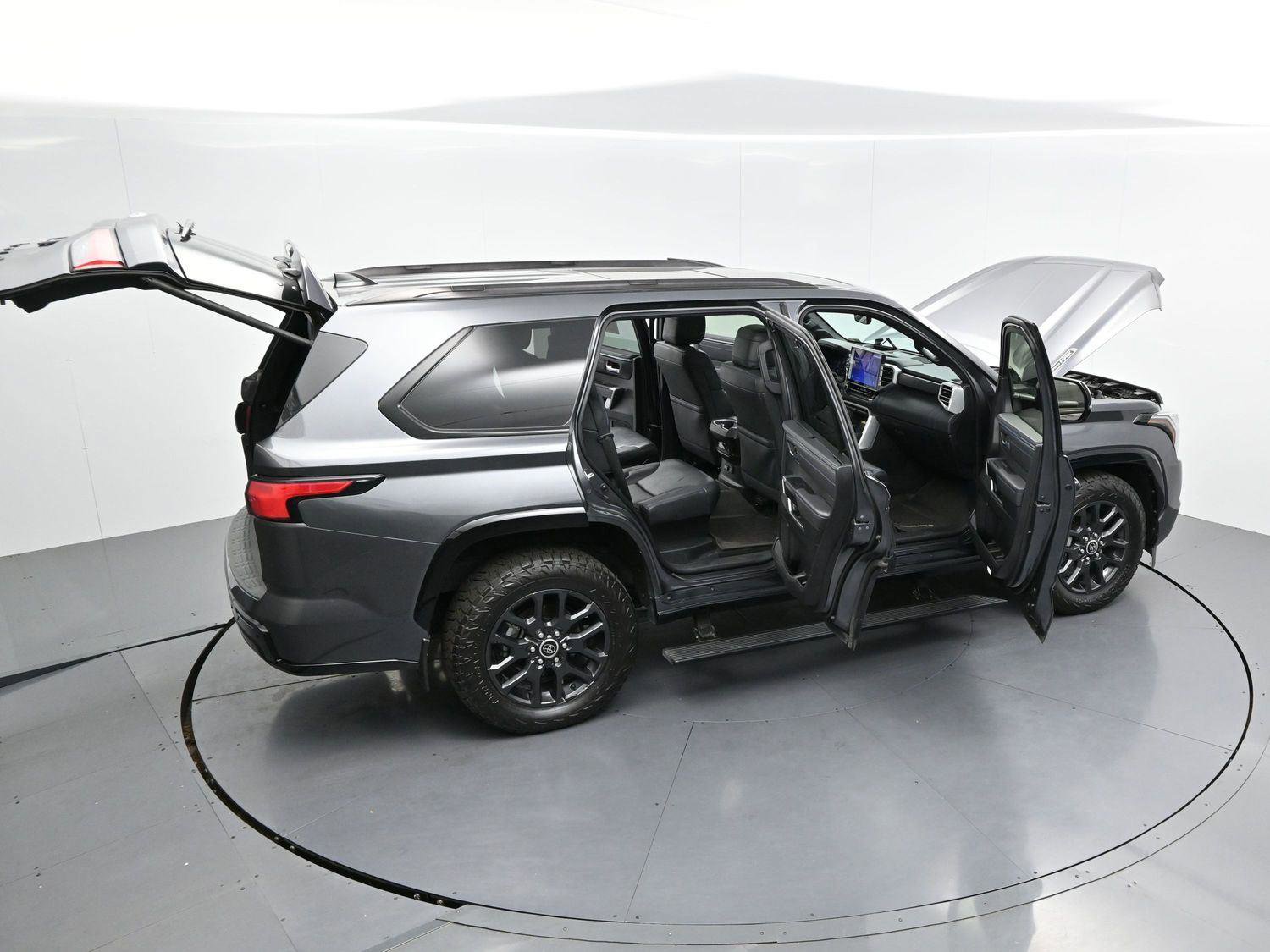 Used 2023 Toyota Sequoia Platinum AWD/4WD image 48