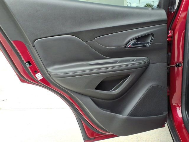 Used 2019 Buick Encore Preferred w/ Safety Package image 17