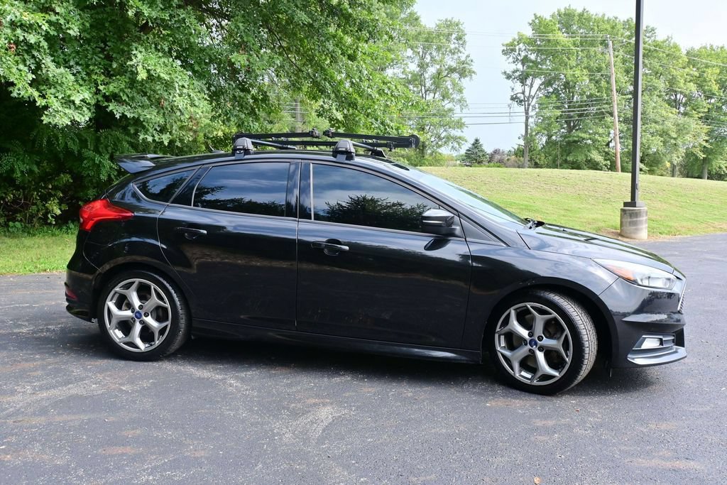 Used 2015 Ford Focus ST FWD image 6