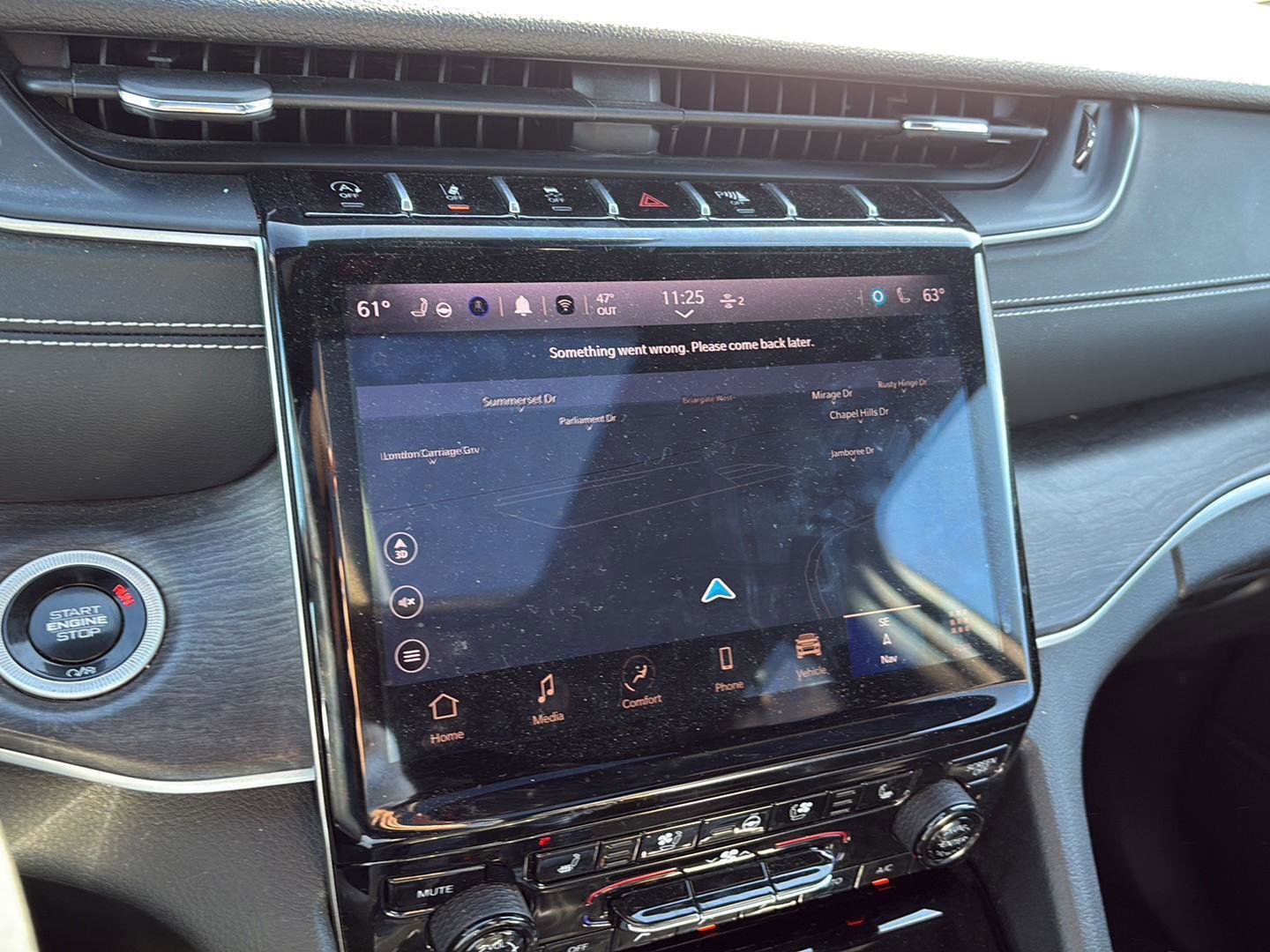 Used 2024 Jeep Grand Cherokee L Limited w/ Luxury Tech Group II image 25