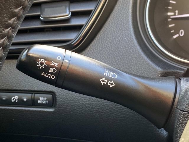 Used 2019 Nissan Rogue SV image 22