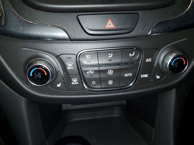 Used 2019 Chevrolet Equinox LT image 19