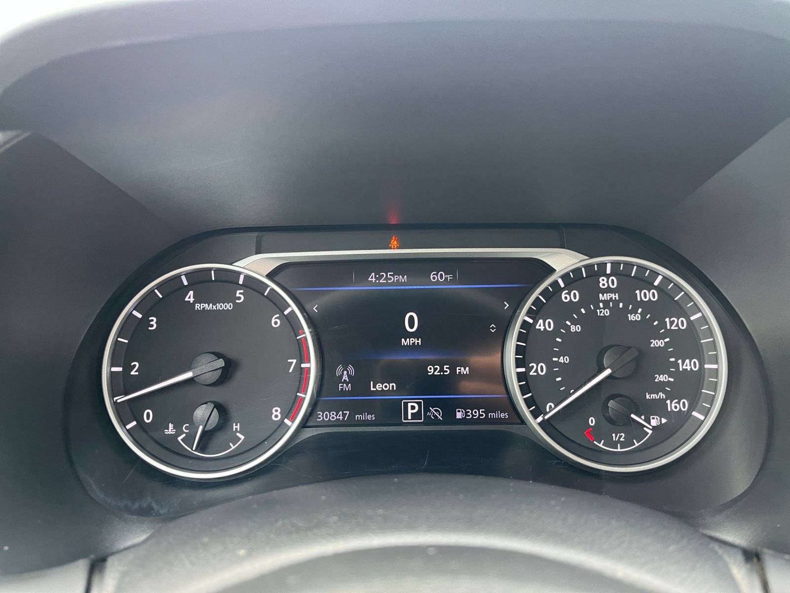 Used 2025 Nissan Sentra SV FWD image 39