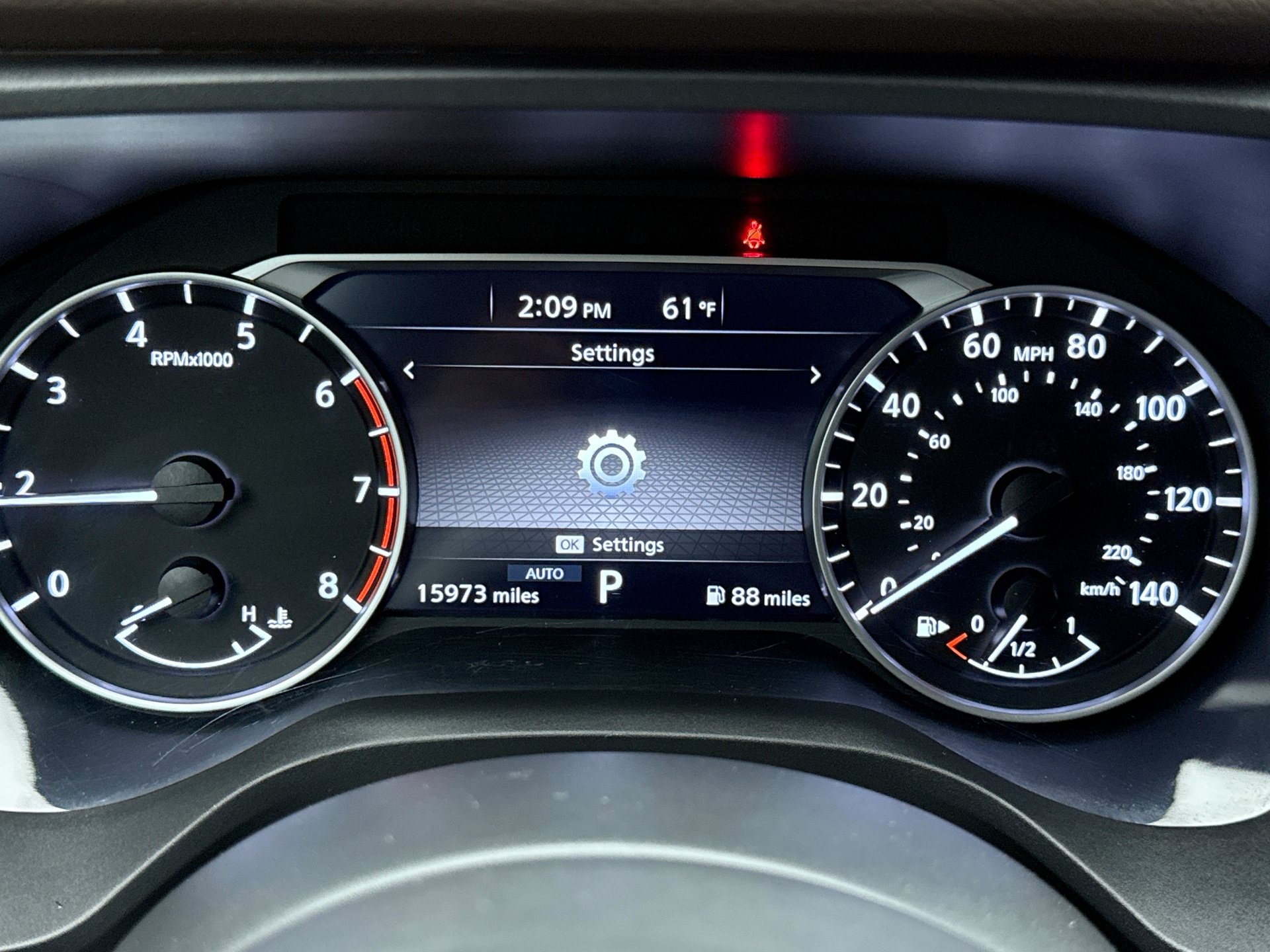 Used 2023 Nissan Rogue S AWD/4WD image 13