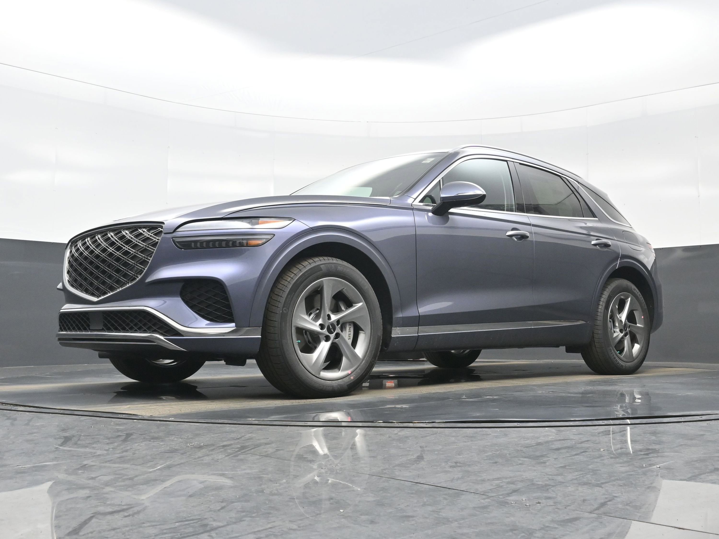 New 2026 Genesis GV70 2.5T Select image 13