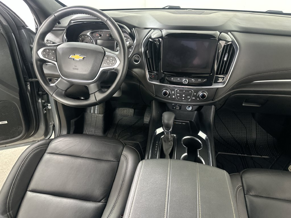 Used 2023 Chevrolet Traverse LT w/ LT Premium Package FWD image 20