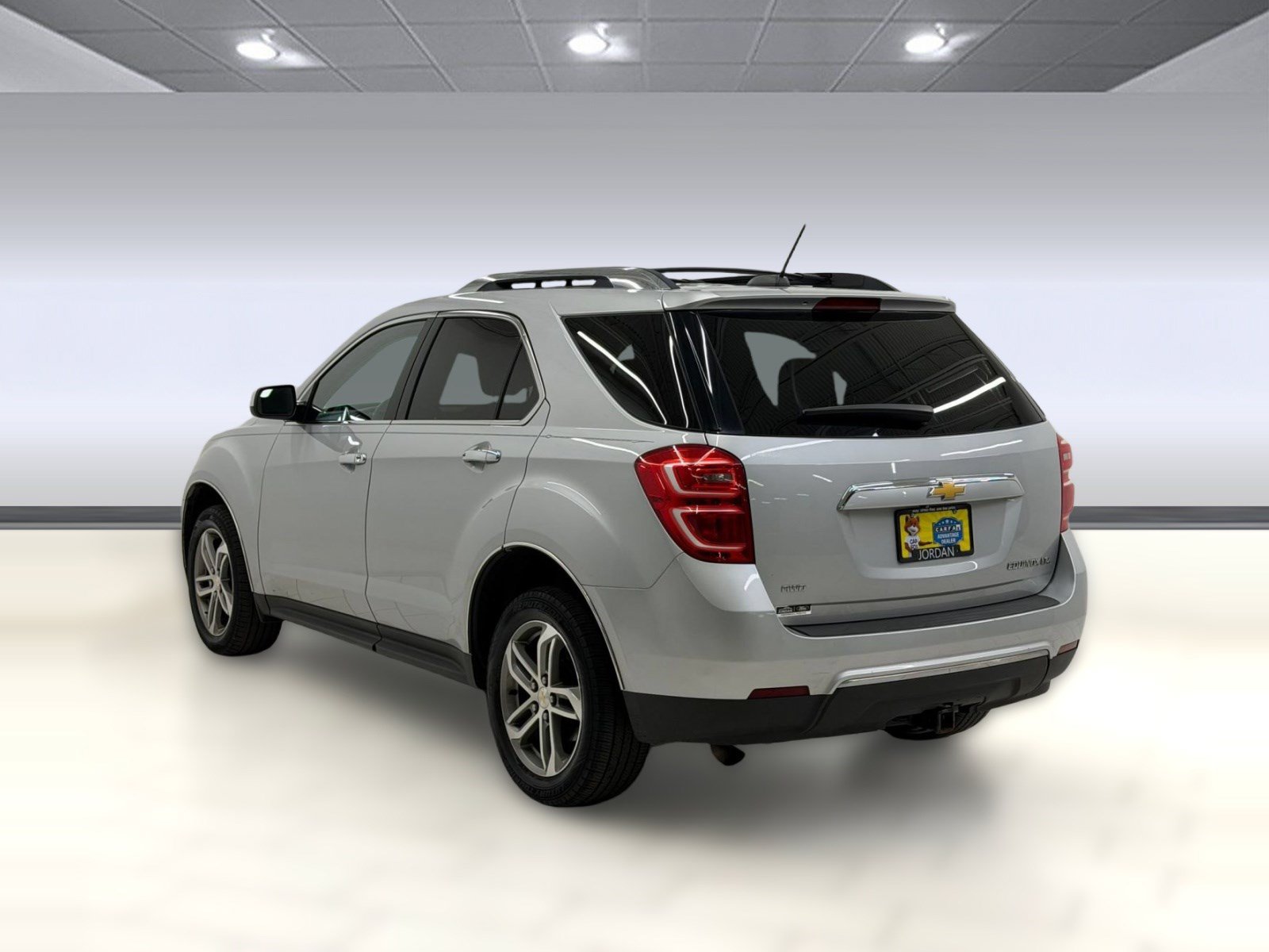 Used 2016 Chevrolet Equinox LTZ w/ Enhanced Convenience Package AWD/4WD image 2