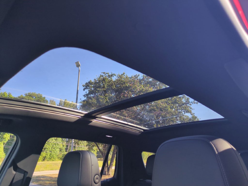 New 2027 Chevrolet Equinox LT w/ Convenience Package II FWD image 30