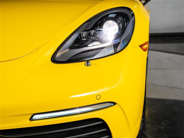Certified 2023 Porsche 718 Cayman RWD image 12