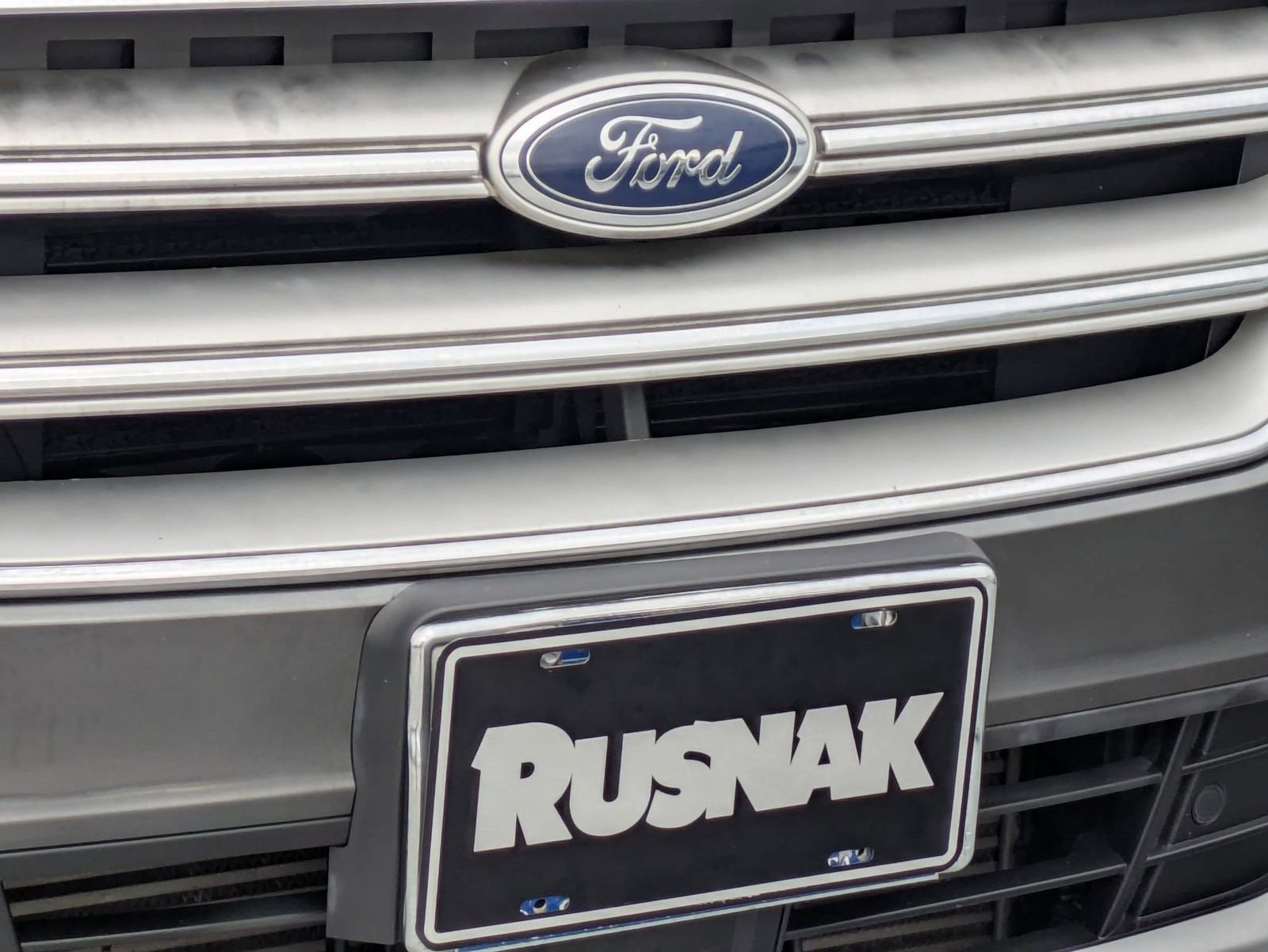 Used 2018 Ford Escape Titanium w/ Ford Safe & Smart Package image 26