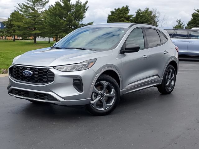 Certified 2024 Ford Escape ST-Line w/ Tech Pack #1 AWD/4WD image 37