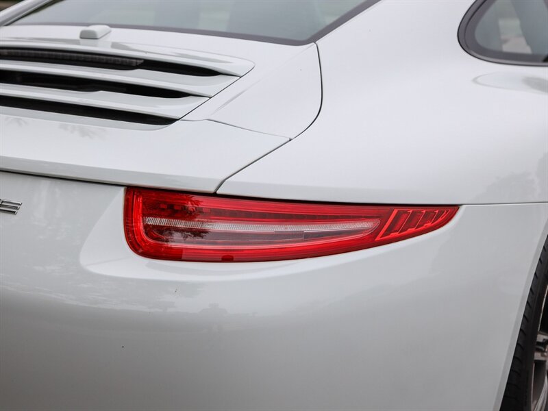 Used 2014 Porsche 911 Carrera S RWD image 16