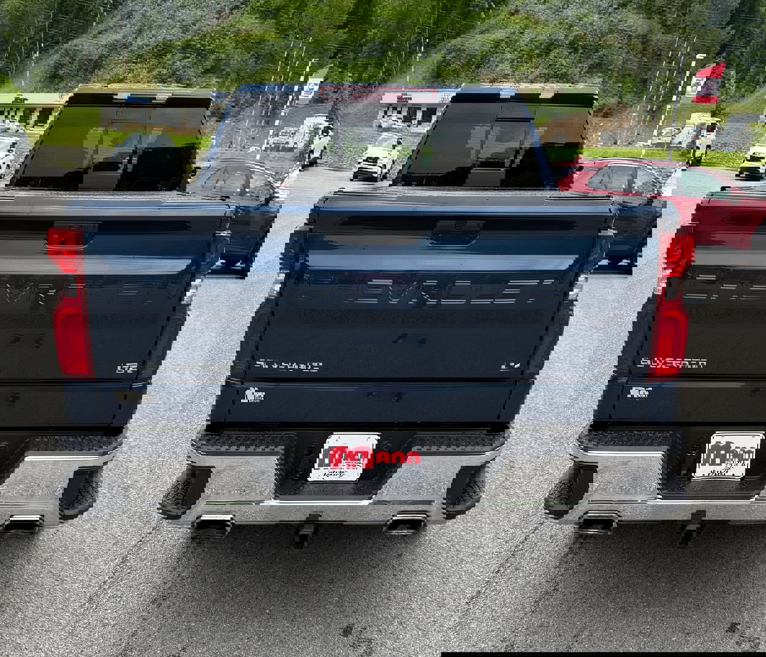 Used 2019 Chevrolet Silverado 1500 LTZ image 8