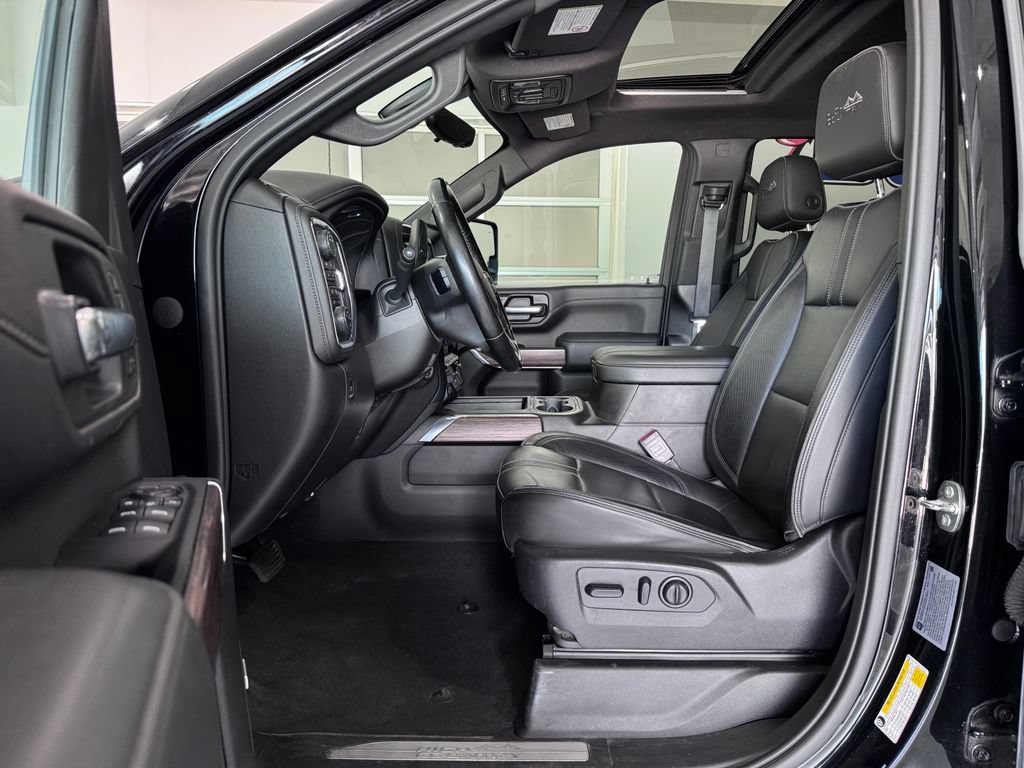 Certified 2023 Chevrolet Silverado 2500 High Country w/ Z71 Off-Road Package AWD/4WD image 13