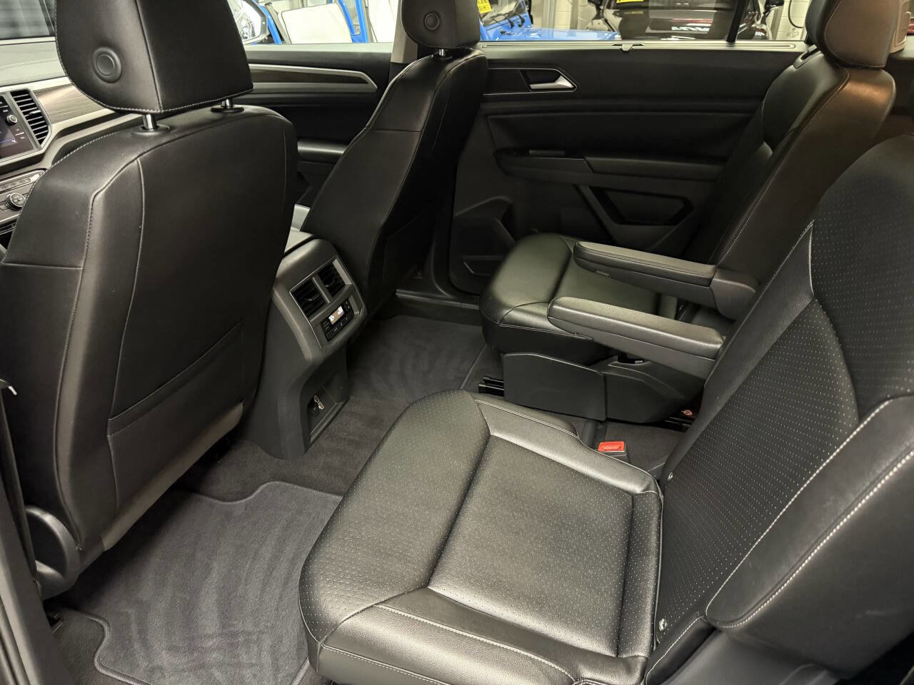 Used 2019 Volkswagen Atlas SE w/ Panoramic Sunroof Package image 16