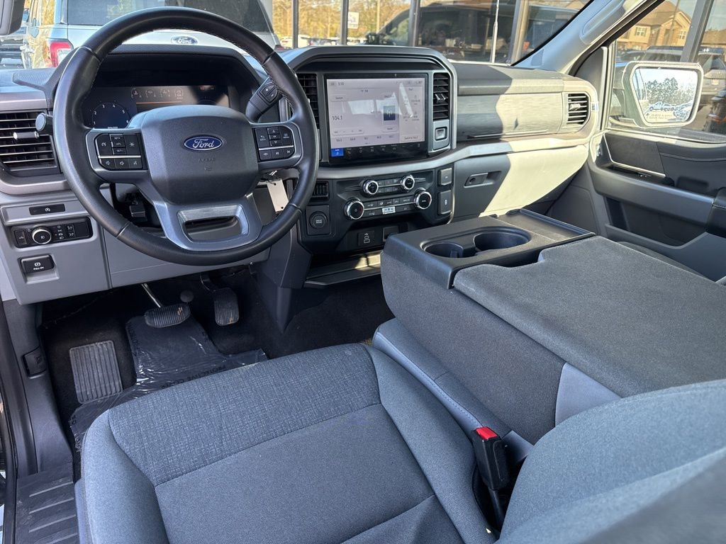 Used 2025 Ford F150 XLT w/ Equipment Group 301A Standard image 19