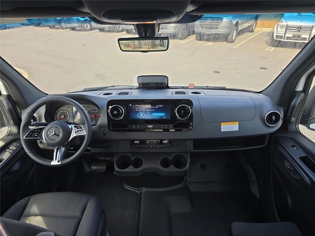 New 2026 Mercedes-Benz Sprinter 2500 image 6