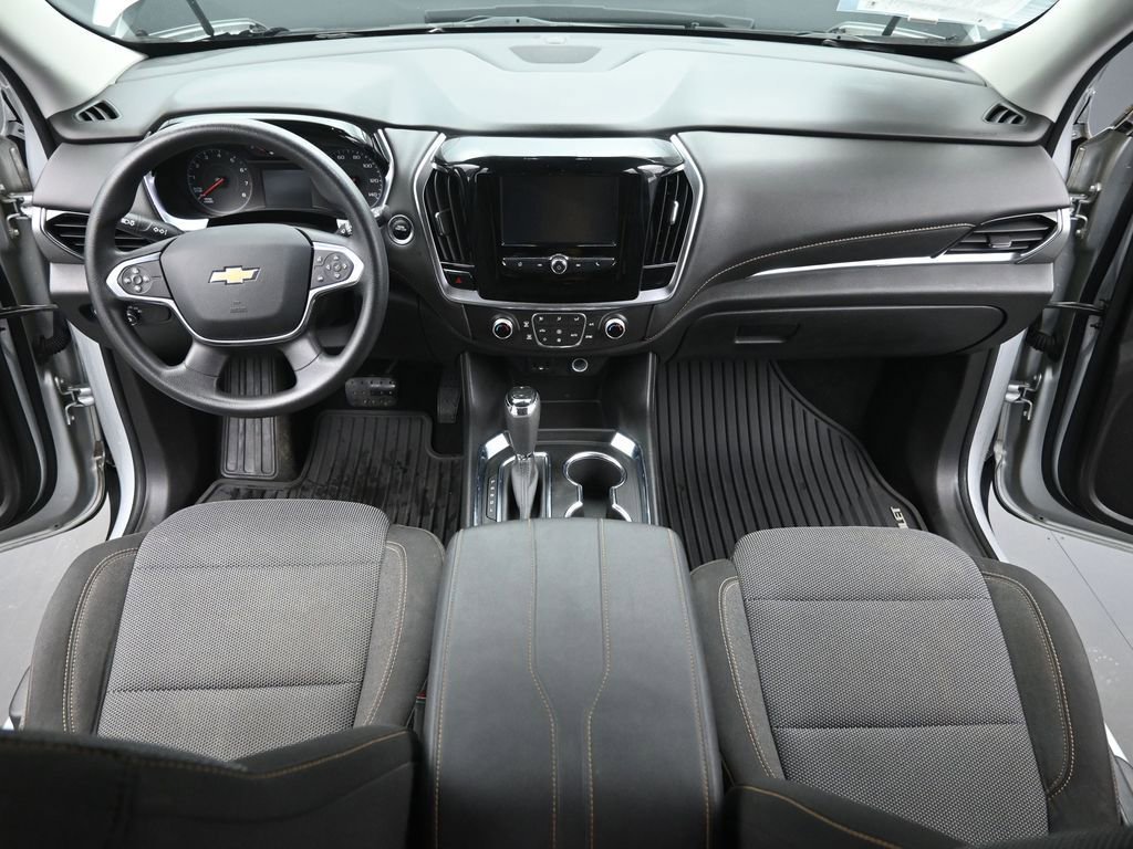 Used 2018 Chevrolet Traverse LS image 25