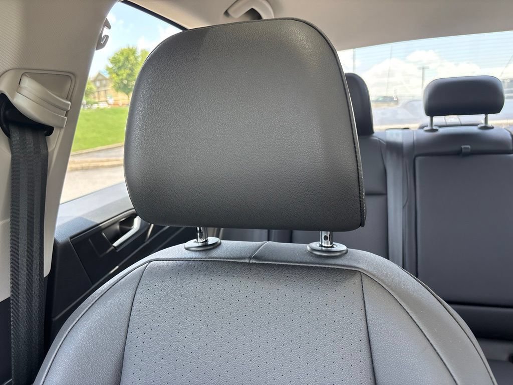 Used 2019 Volkswagen Jetta SE FWD image 22