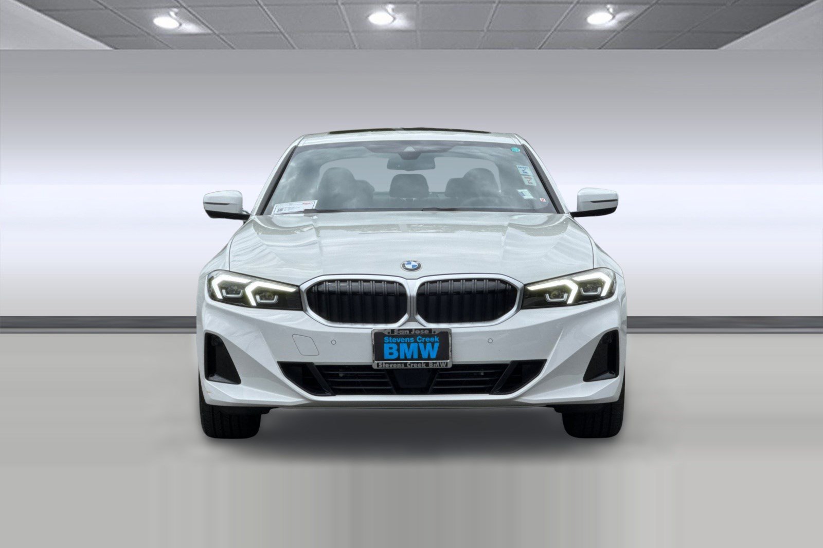 Certified 2025 BMW 330i Sedan w/ Convenience Package RWD image 6