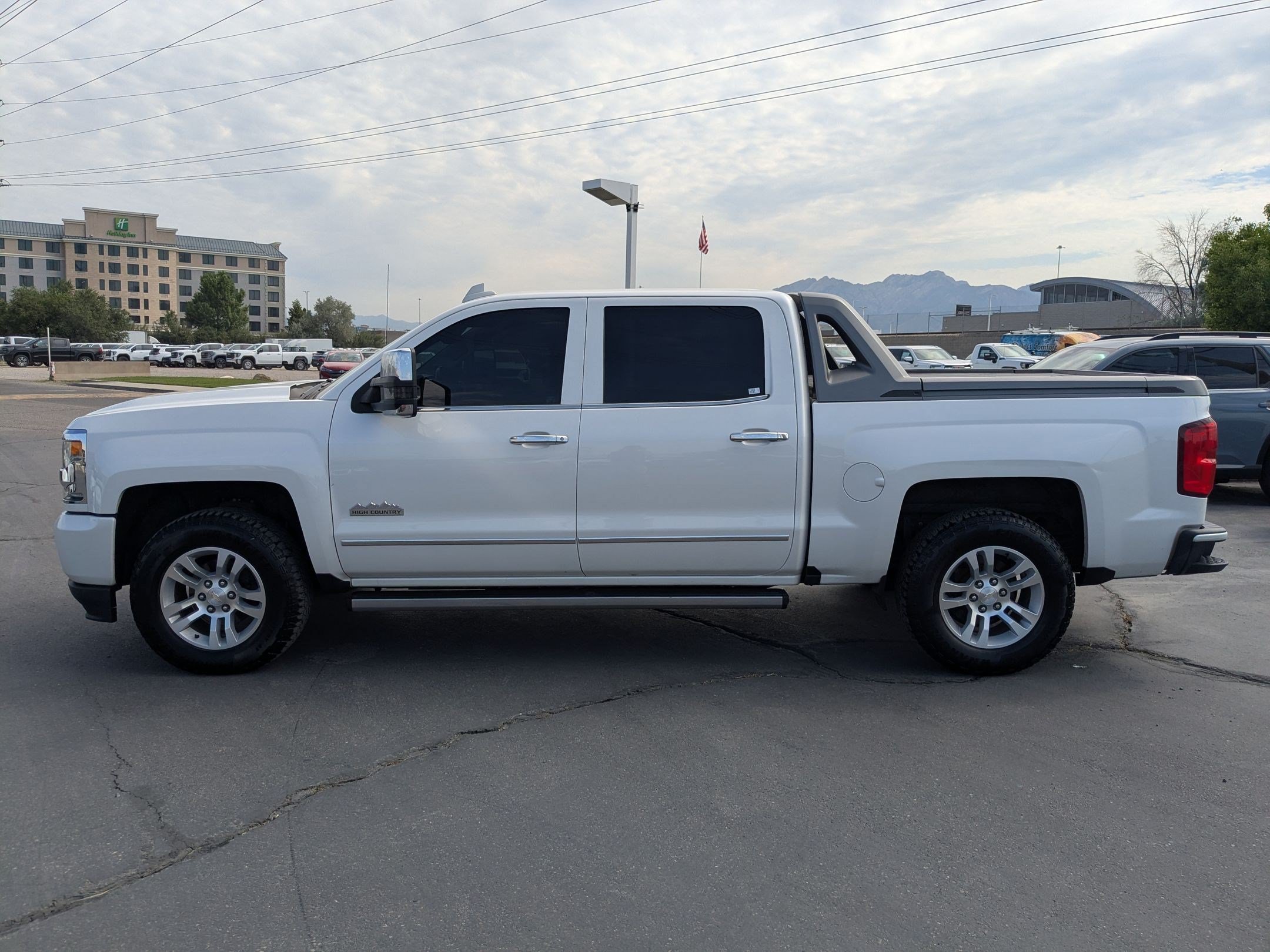 Used 2017 Chevrolet Silverado 1500 High Country w/ High Desert Package AWD/4WD image 2