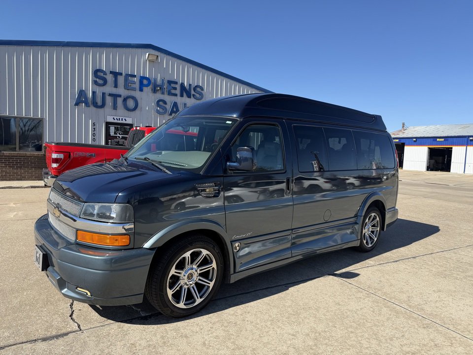 Used 2017 Chevrolet Express 2500