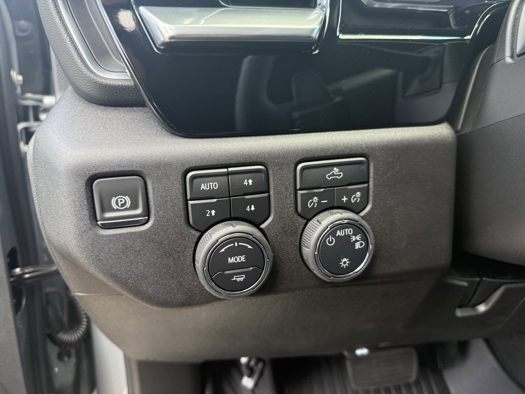 New 2025 Chevrolet Silverado 1500 LT w/ Texas Edition Plus image 31