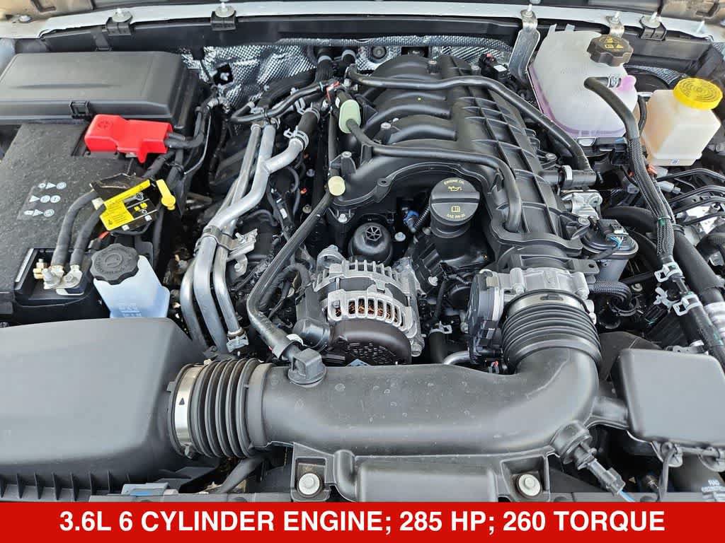 New 2025 Jeep Gladiator Sport AWD/4WD image 14