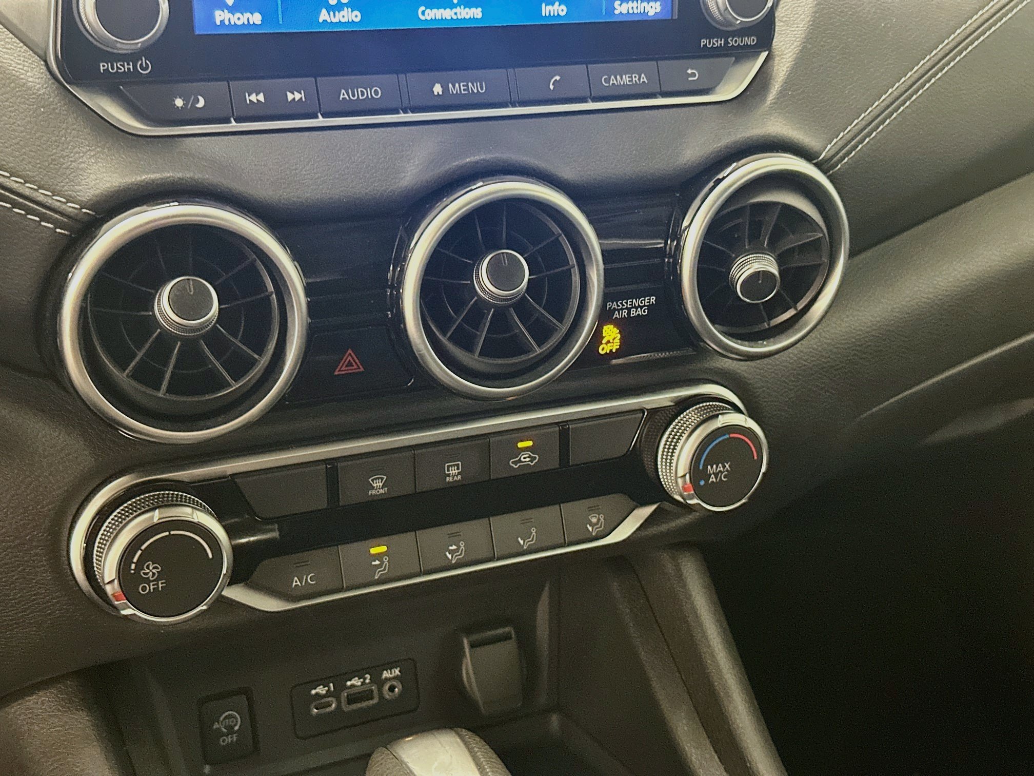 Used 2024 Nissan Sentra SV FWD image 23