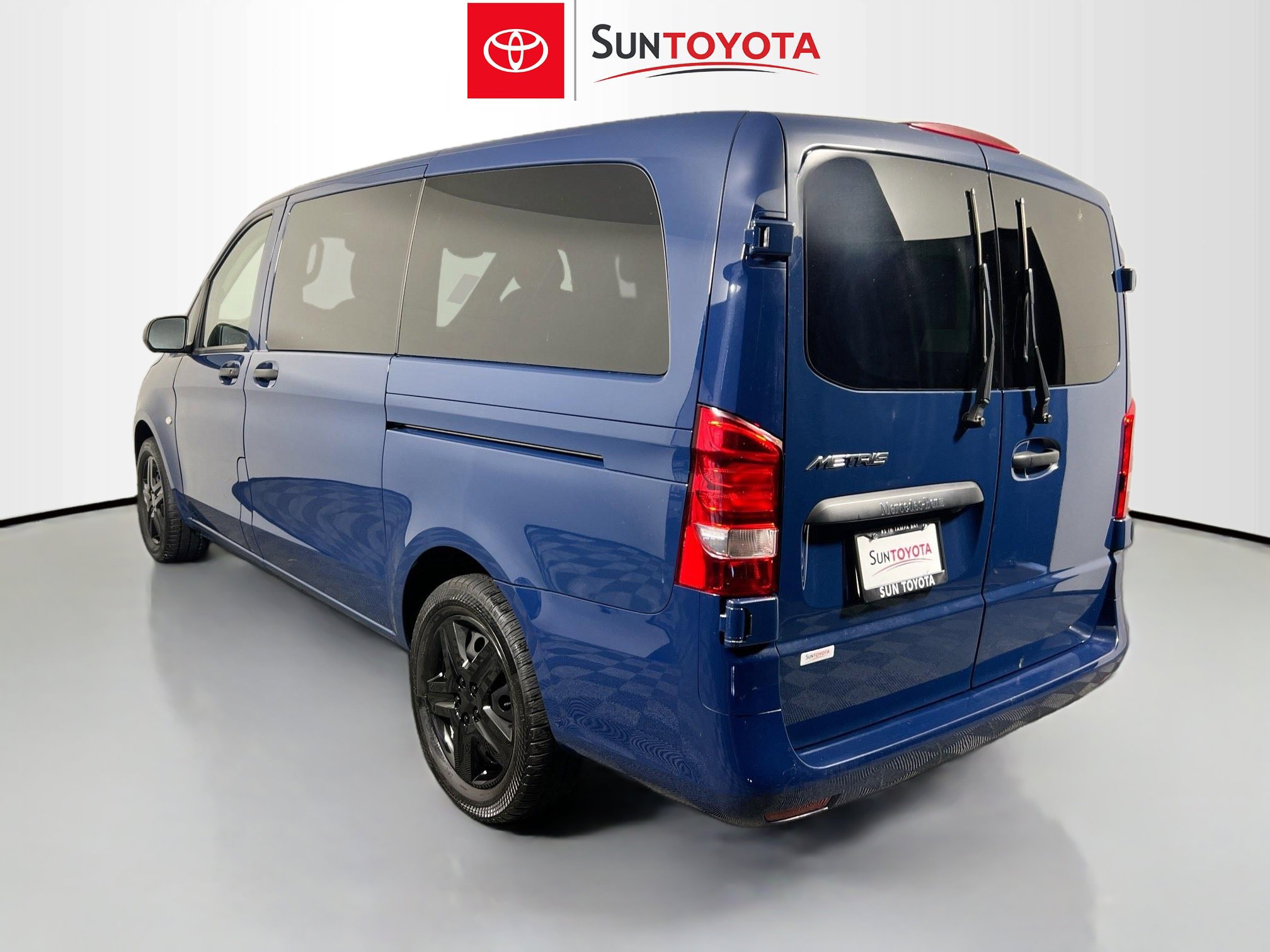 Used 2023 Mercedes-Benz Metris Passenger image 6