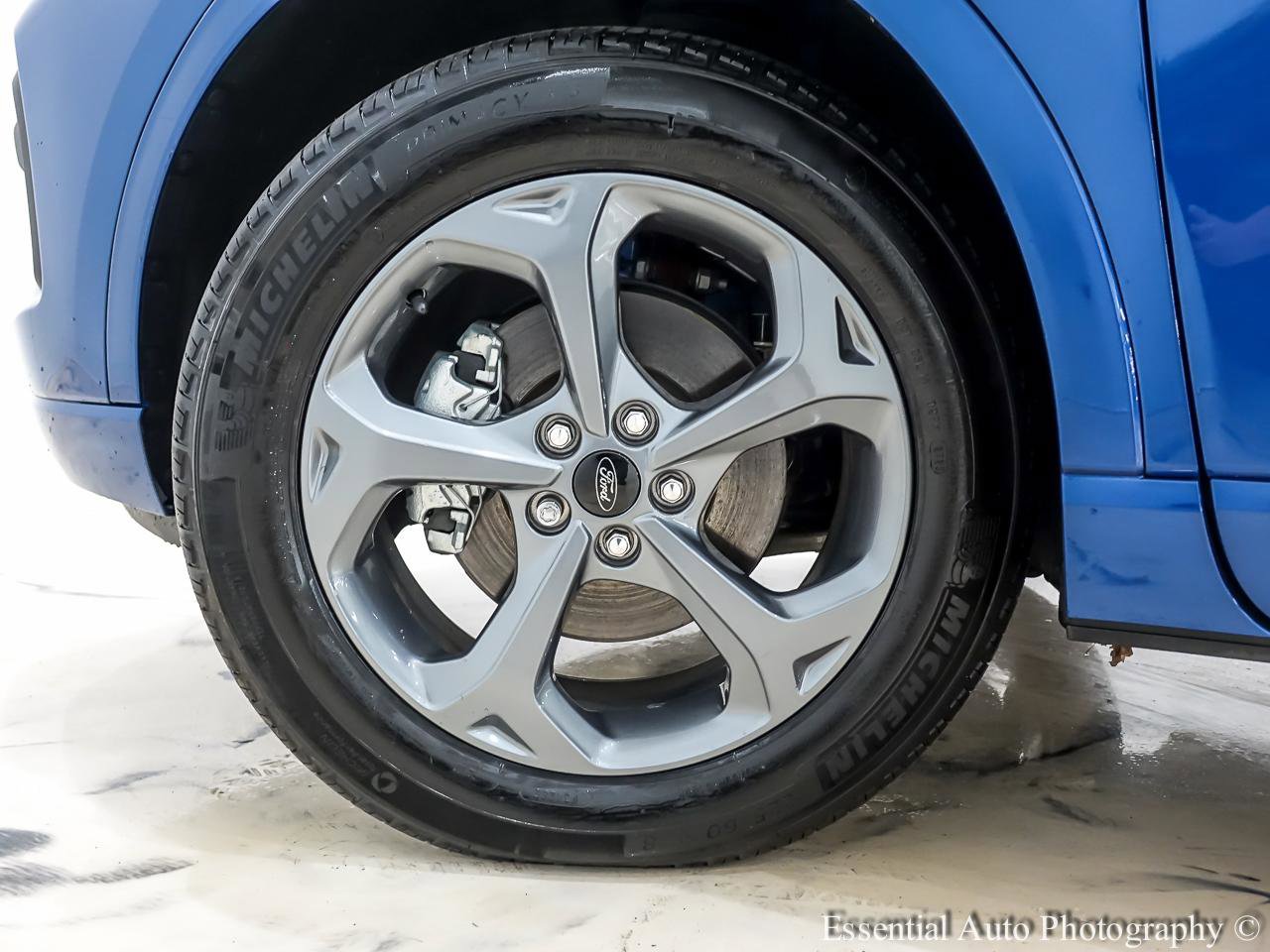 Used 2023 Ford Escape ST-Line w/ Tech Pack #1 AWD/4WD image 12