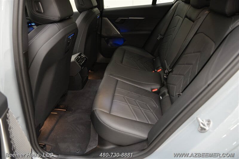 Used 2026 BMW 530i w/ M Sport Package RWD image 26