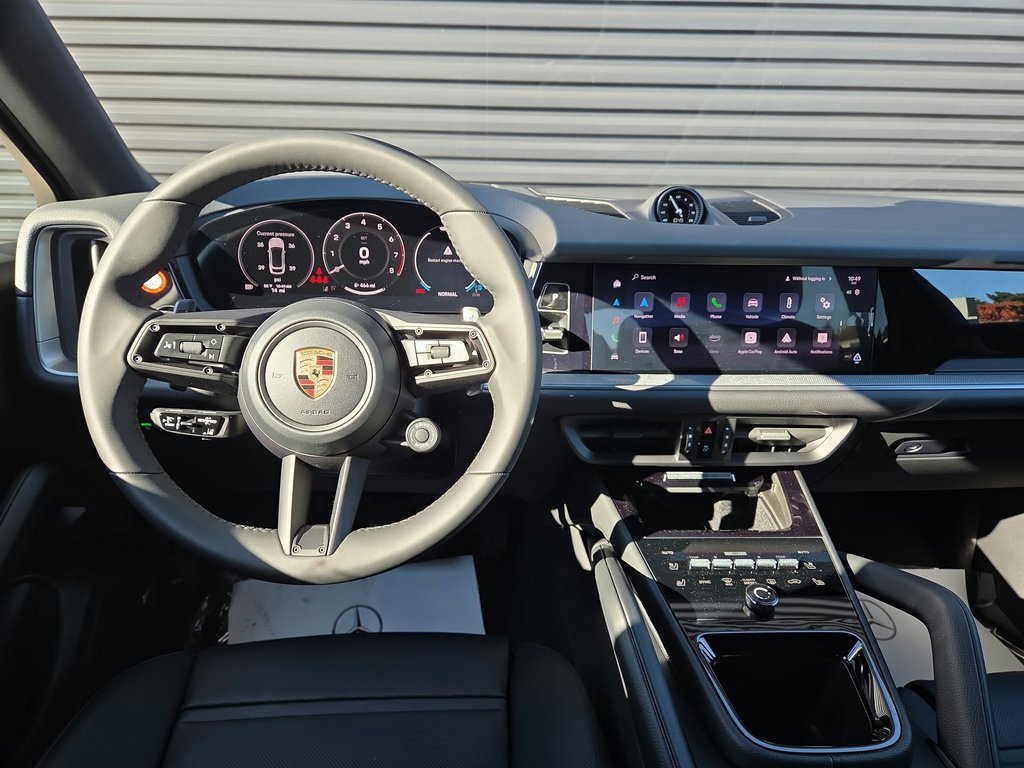 New 2026 Porsche Cayenne Coupe image 8