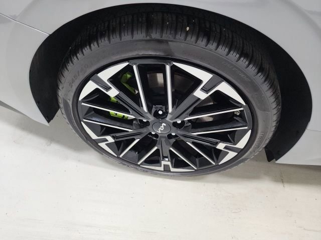 Used 2025 Kia K5 GT image 38