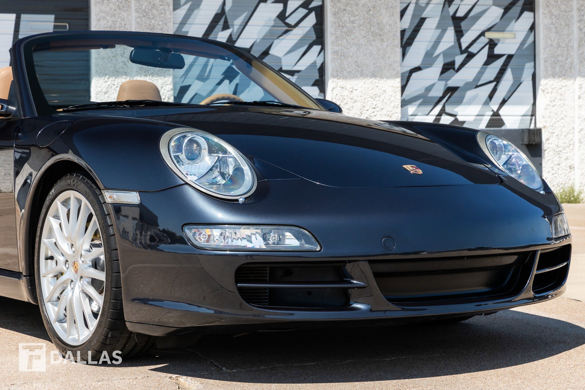 Used 2006 Porsche 911 Carrera image 2
