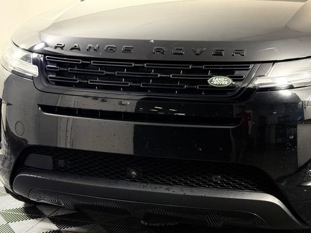 Used 2024 Land Rover Range Rover Evoque S AWD/4WD image 12