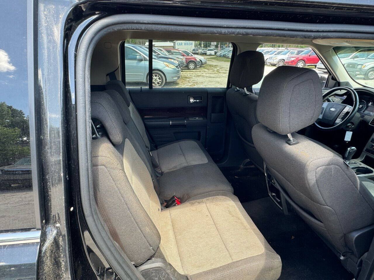 Used 2011 Ford Flex SEL FWD image 18