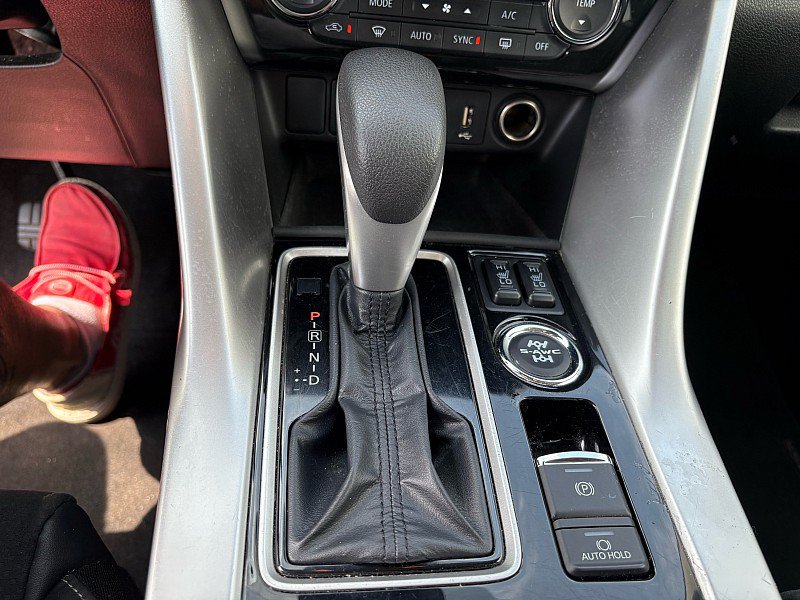 Used 2025 Mitsubishi Eclipse Cross SEL AWD/4WD image 17