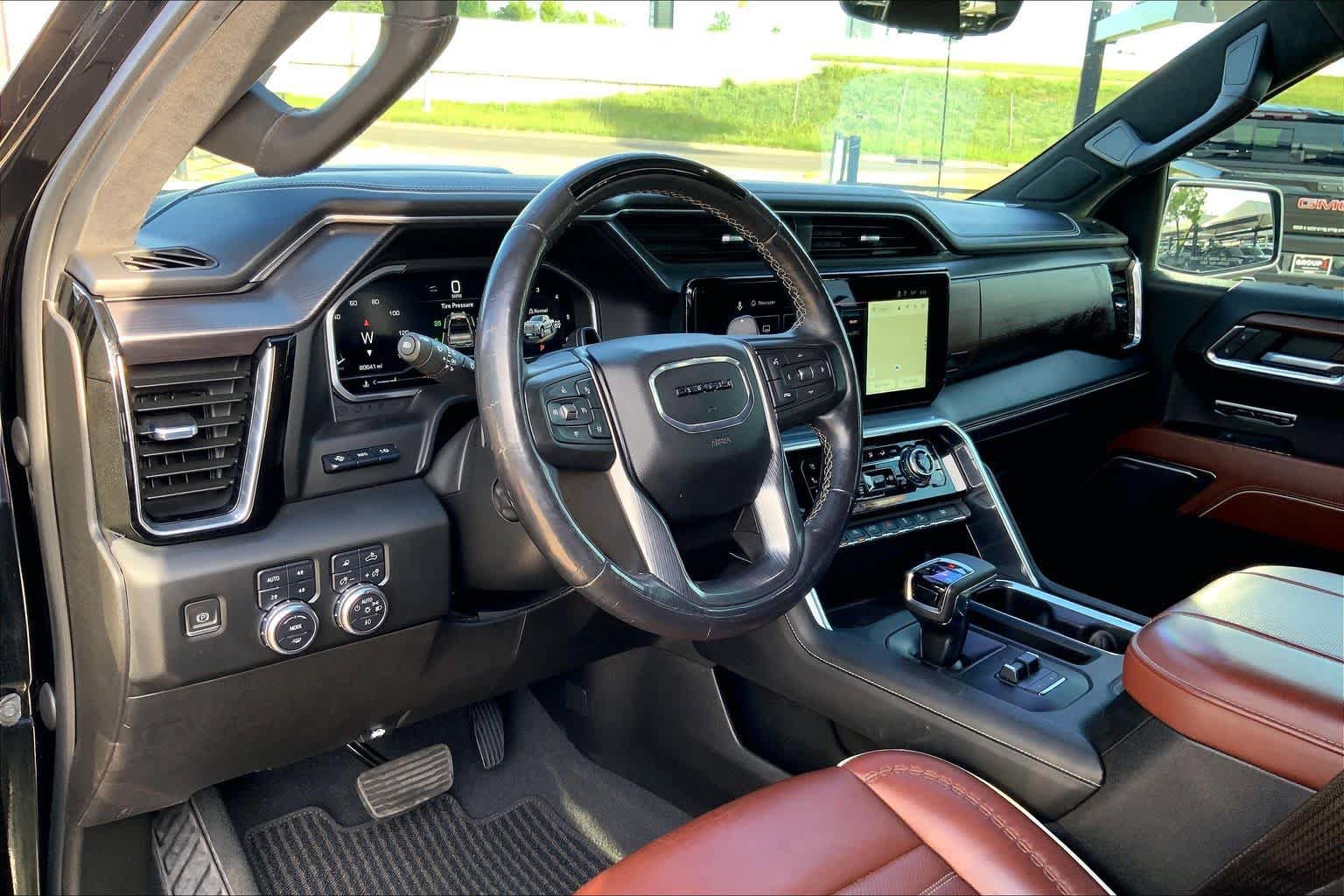 Certified 2023 GMC Sierra 1500 Denali Ultimate AWD/4WD image 17