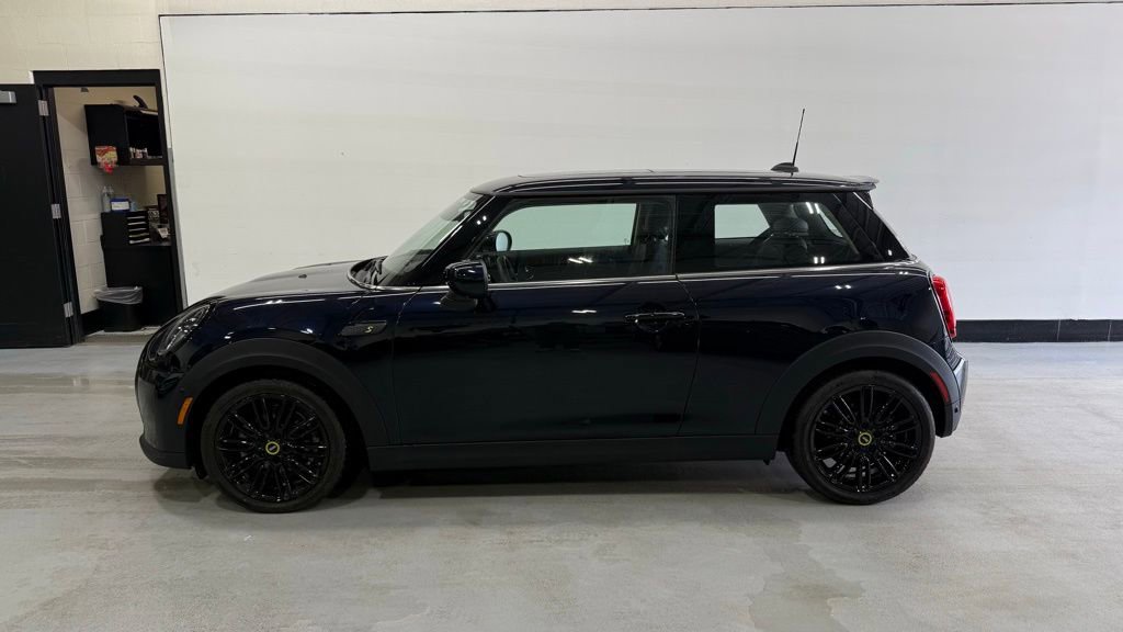 Certified 2024 MINI Cooper SE FWD image 2