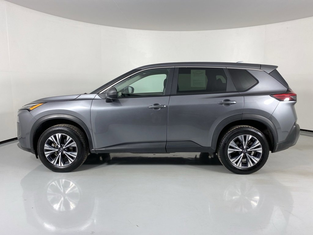 Used 2023 Nissan Rogue S image 4