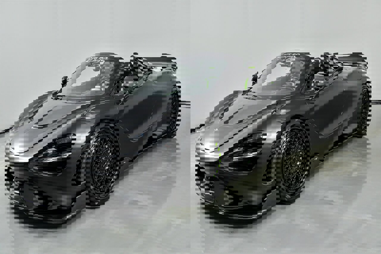 Used 2022 McLaren 765LT image 8