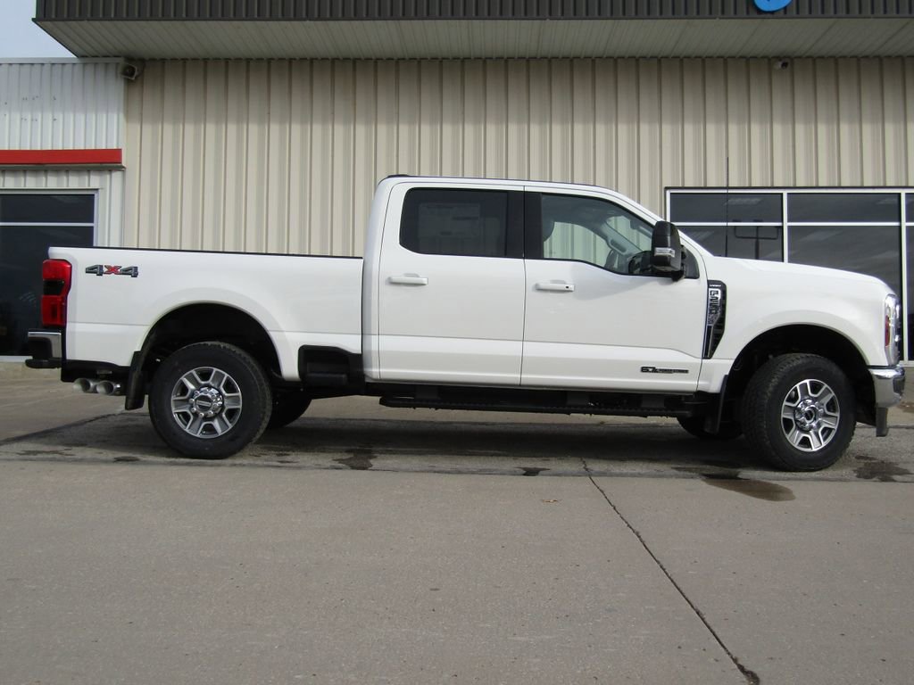 New 2026 Ford F250 Lariat w/ Lariat Premium Package image 2