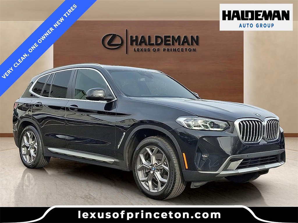 Used 2022 BMW X3 xDrive30i w/ Premium Package 2 image 1